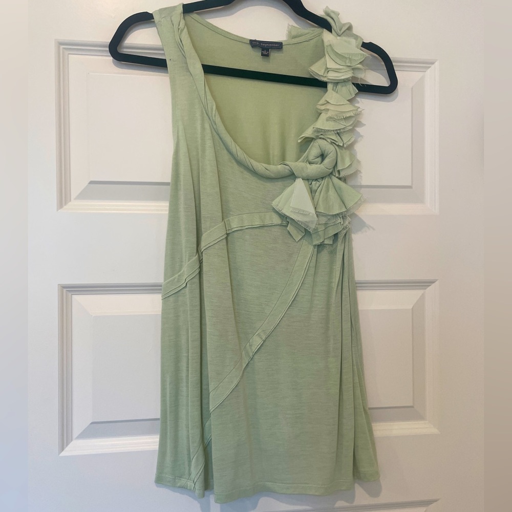 Like New Women’s Anthropologie Top, Size L